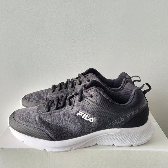 Fila Shoes - *TOOK 50% OFF RETAIL PRICE - FINAL PRICE $39*